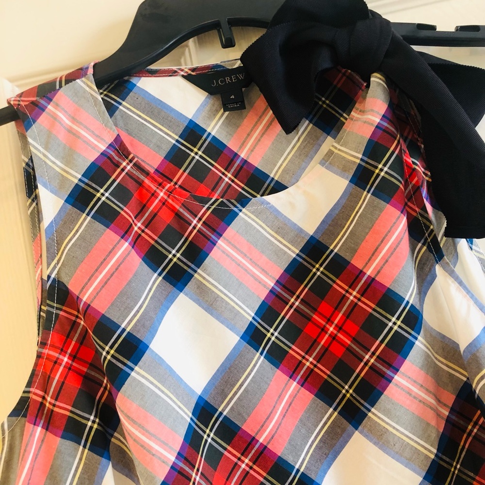 J Crew Plaid Sleeveless Blouse Color Red, White and Black Size 4